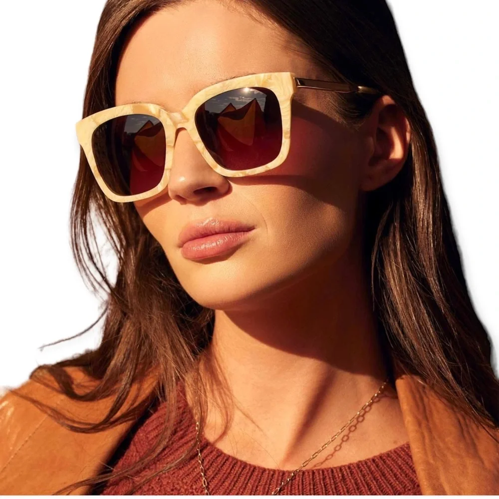 DIFF Bella Sunglasses Milk Honey Frame Brown Gradient Lens Square Oversized NWT